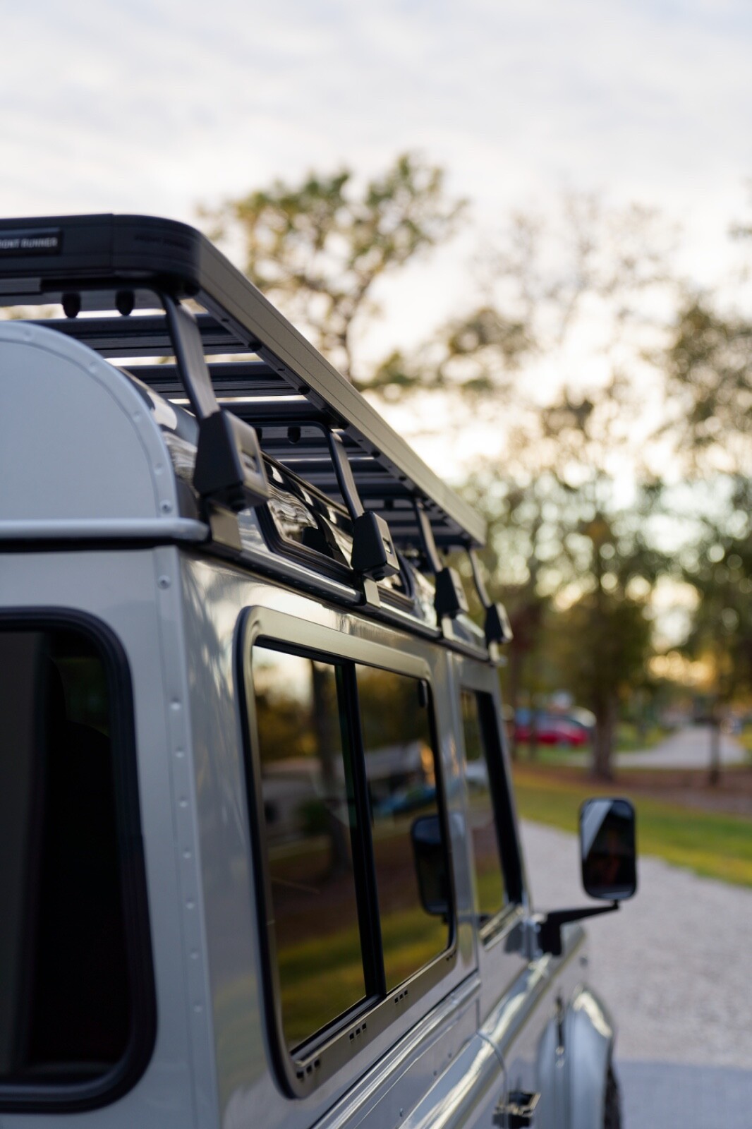 Land-Rover-Defender-1994-27