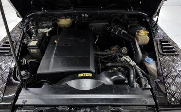 Land-Rover-Defender-1994-39
