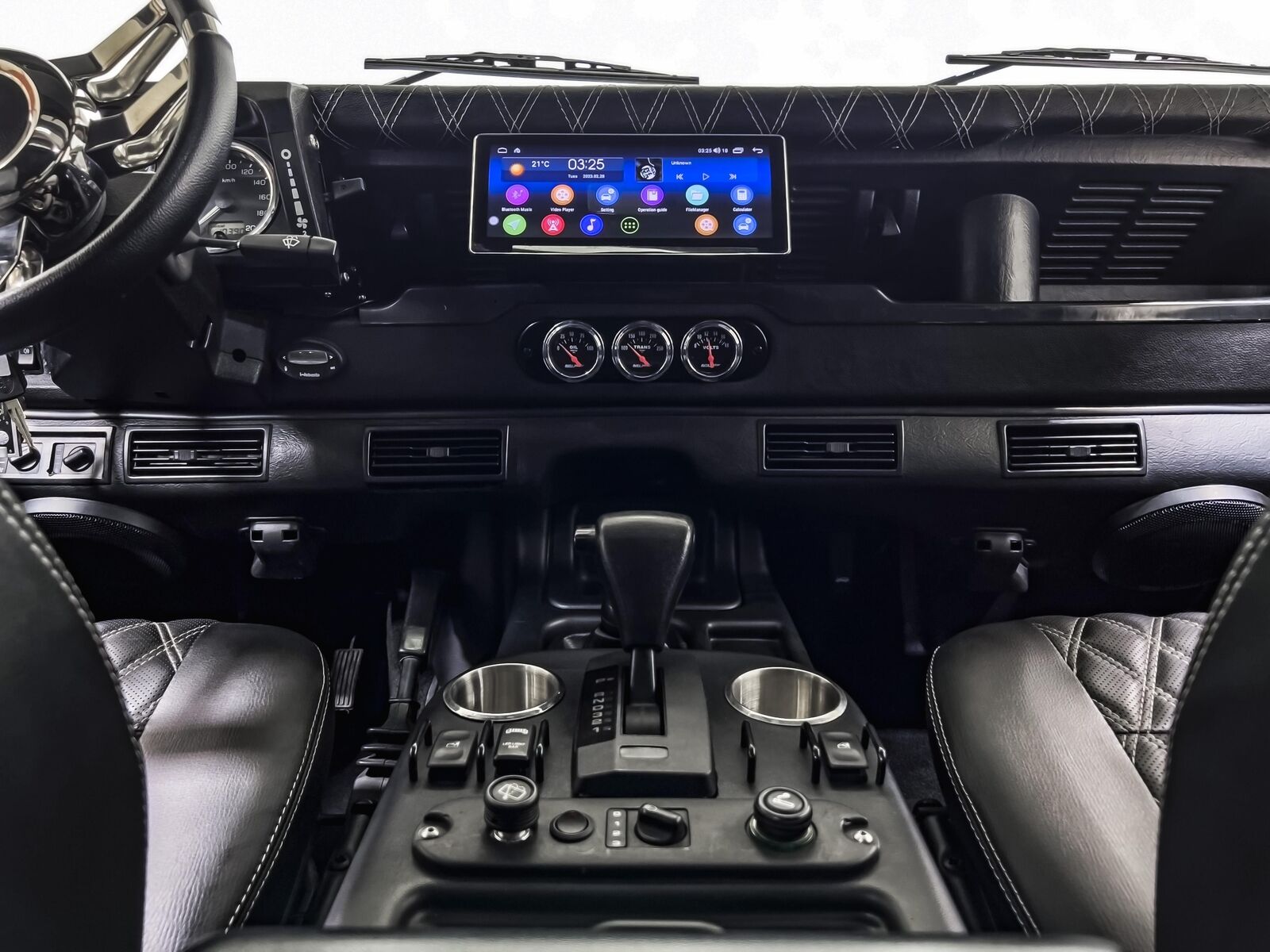 Land-Rover-Defender-1994-9
