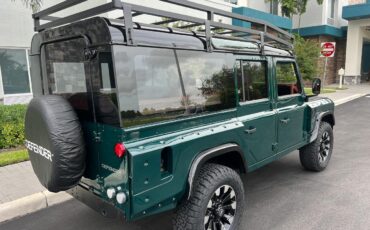 Land-Rover-Defender-1994-SUV-1