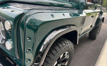 Land-Rover-Defender-1994-SUV-17