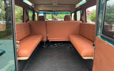 Land-Rover-Defender-1994-SUV-4