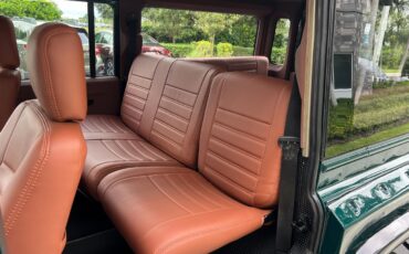 Land-Rover-Defender-1994-SUV-5