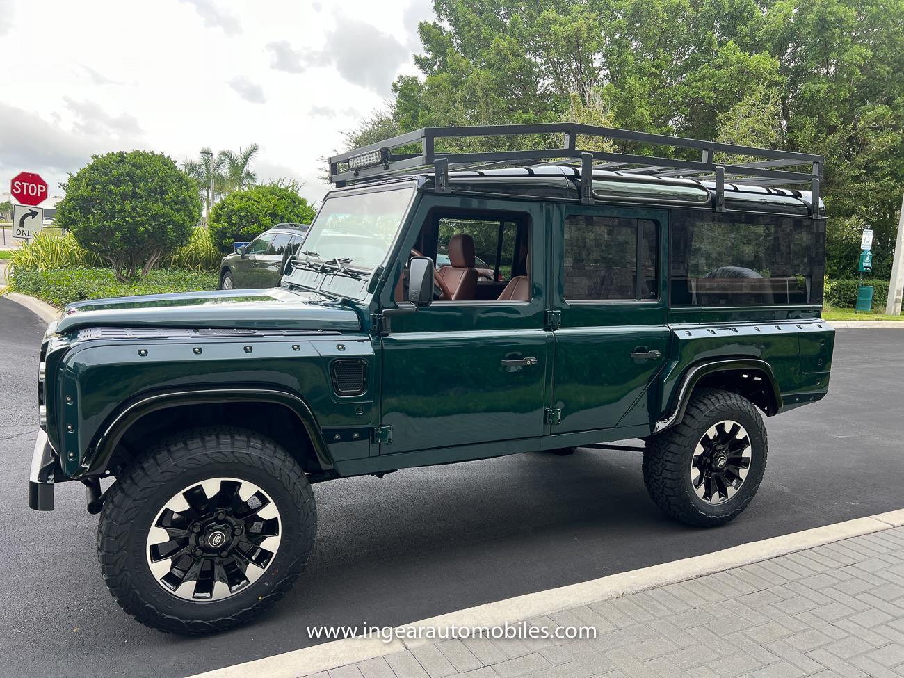 Land-Rover-Defender-1994-SUV-7