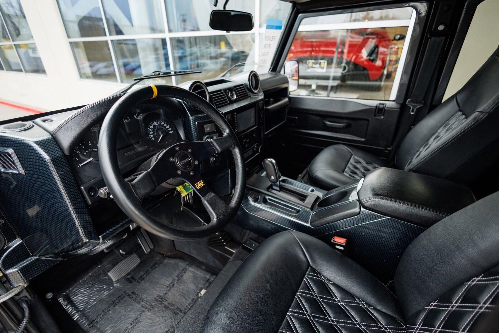 Land-Rover-Defender-1995-SUV-15