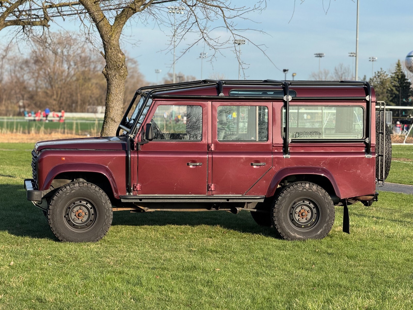Land-Rover-Defender-1995-SUV-16