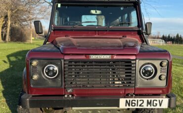 Land-Rover-Defender-1995-SUV-17