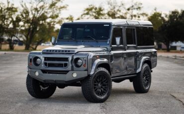 Land-Rover-Defender-1995-SUV-2