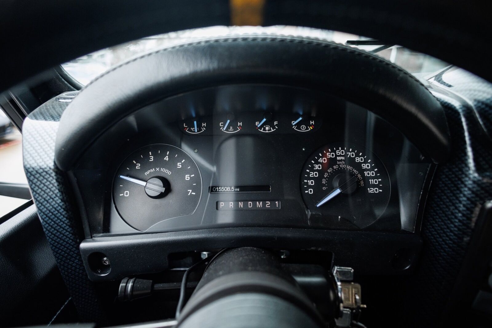 Land-Rover-Defender-1995-SUV-21