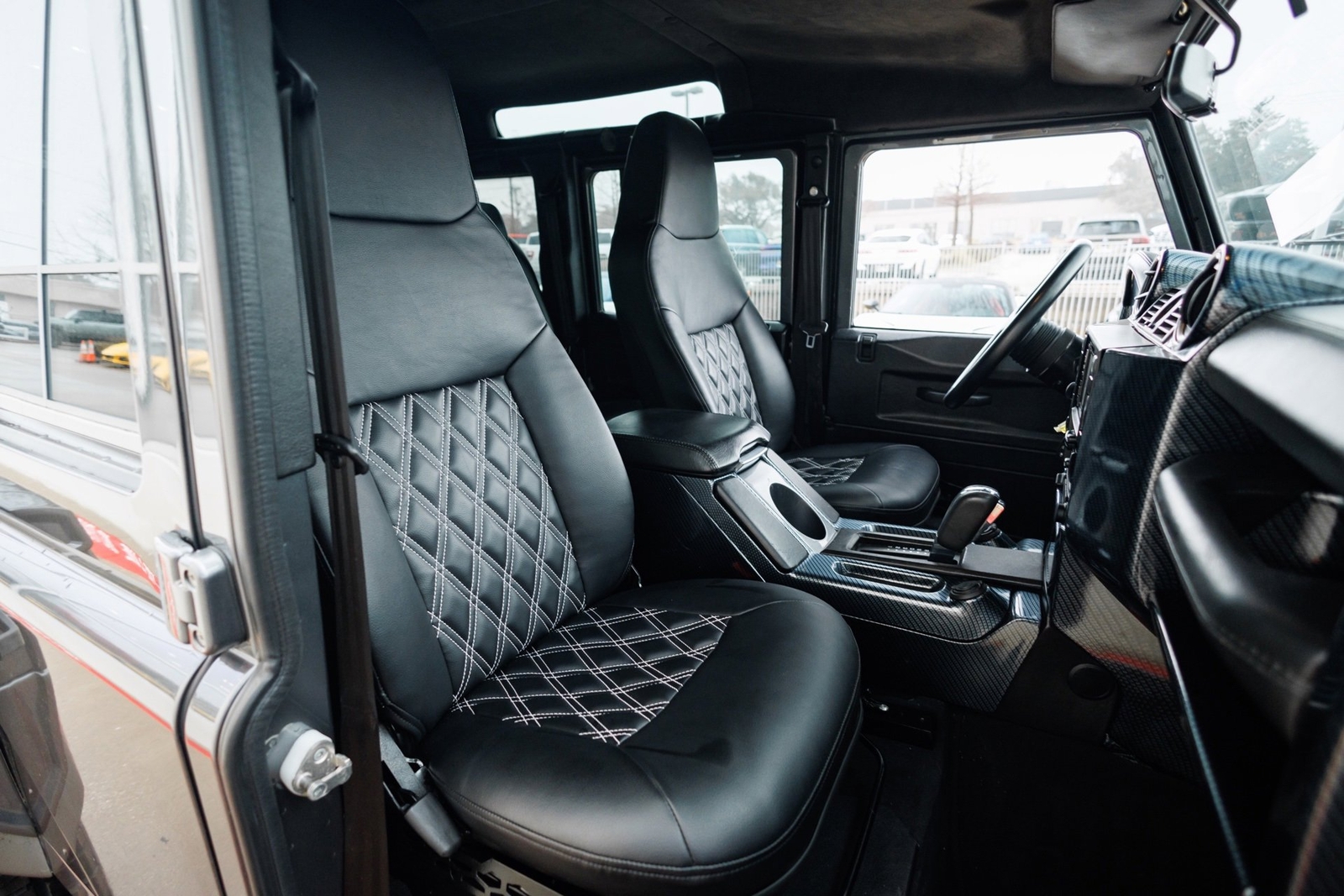 Land-Rover-Defender-1995-SUV-31