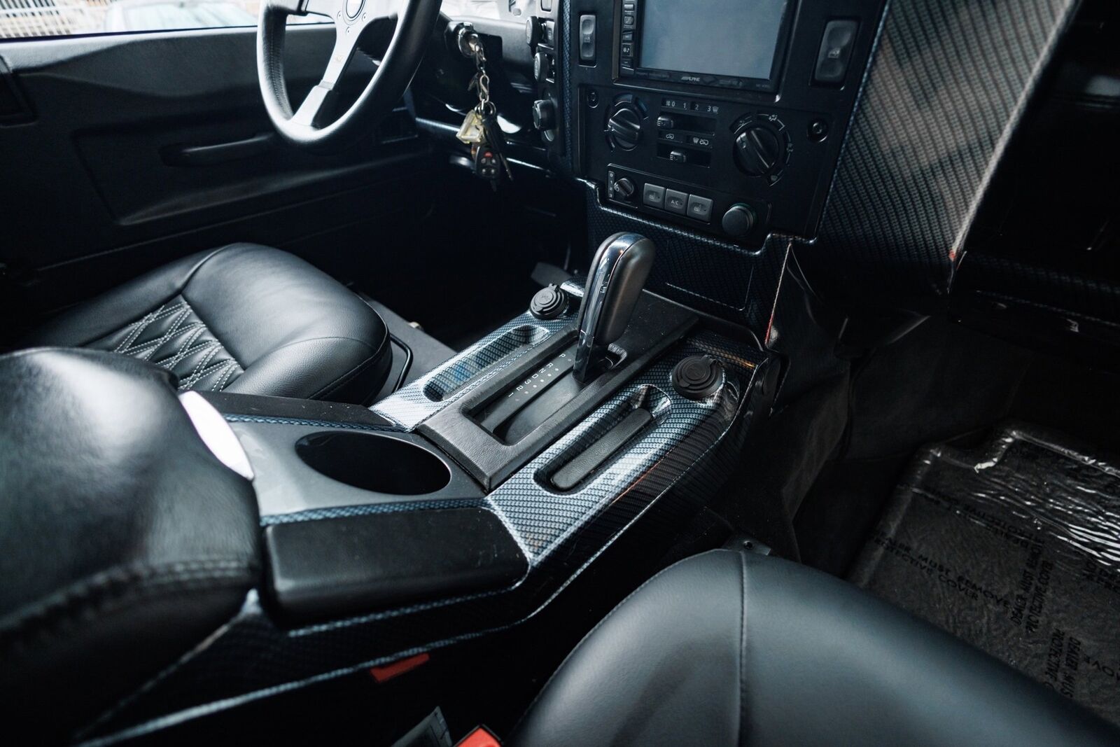 Land-Rover-Defender-1995-SUV-32