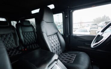 Land-Rover-Defender-1995-SUV-34
