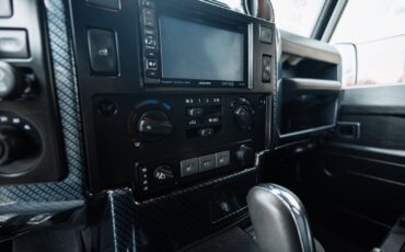 Land-Rover-Defender-1995-SUV-36