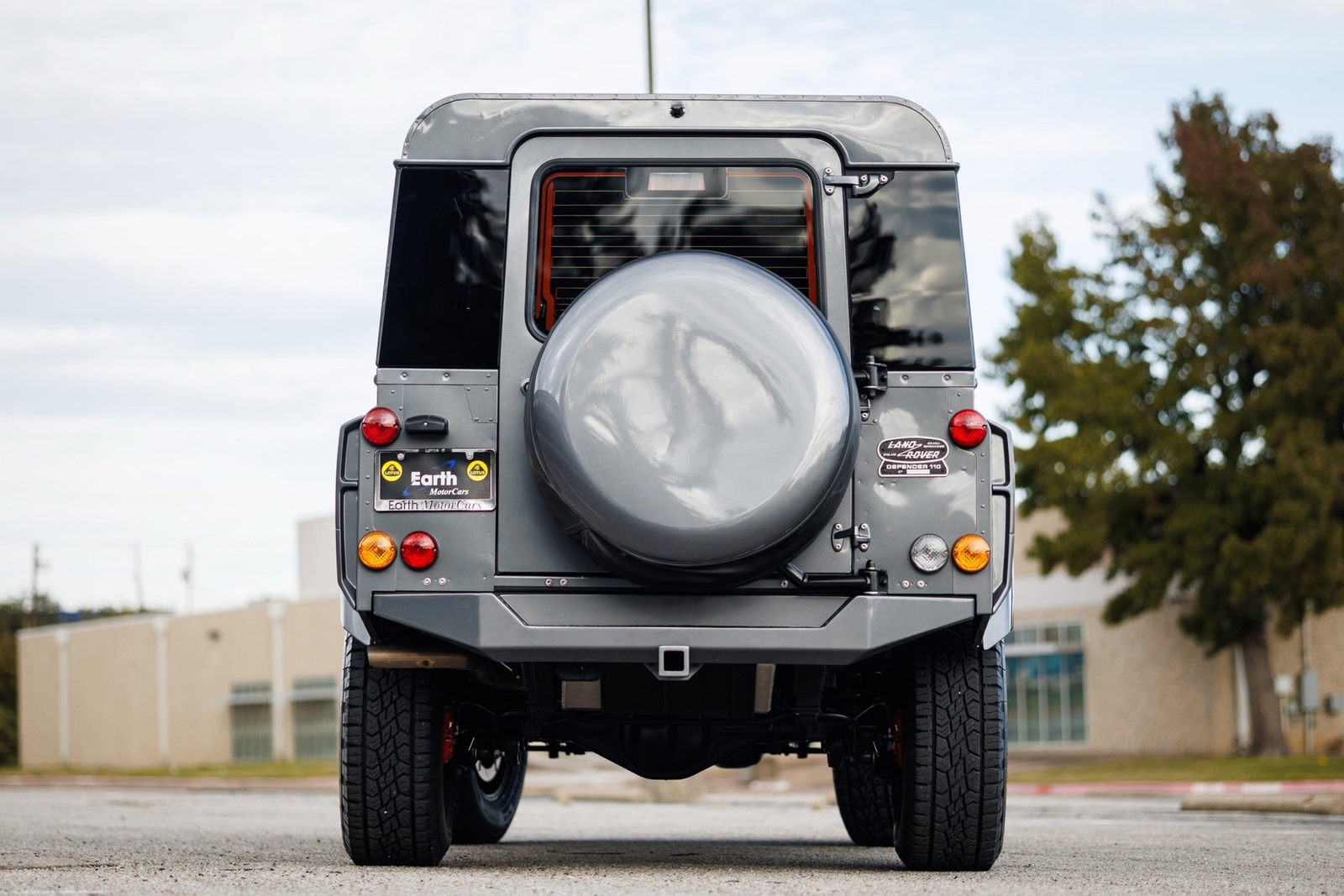 Land-Rover-Defender-1995-SUV-7
