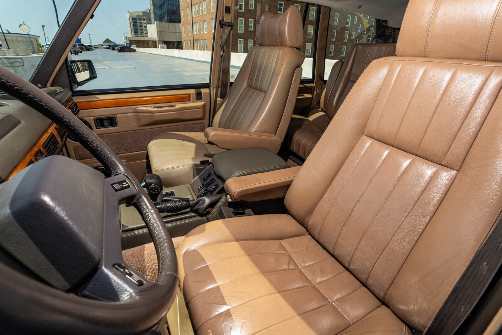 Land-Rover-Range-Rover-1990-23