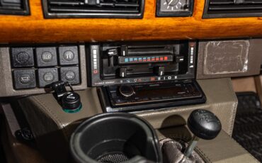 Land-Rover-Range-Rover-1990-30