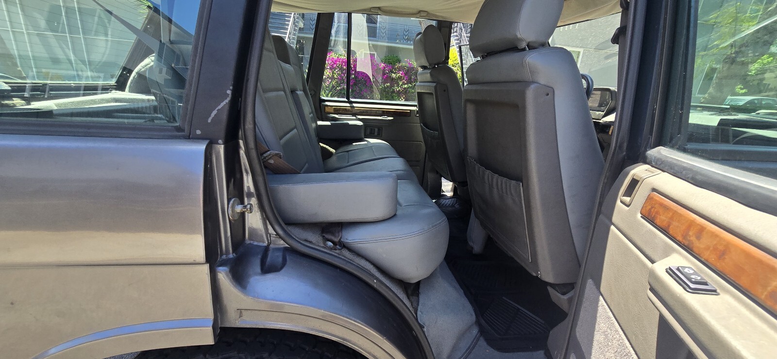 Land-Rover-Range-Rover-1990-6