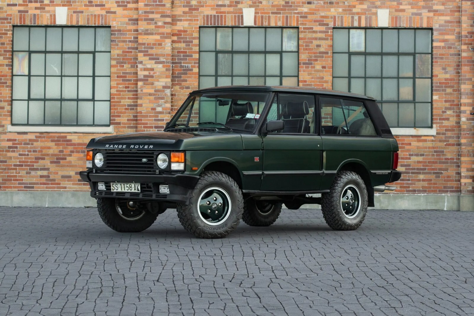 Land-Rover-Range-Rover-1991-SUV-2