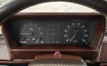 Land-Rover-Range-Rover-1991-SUV-20