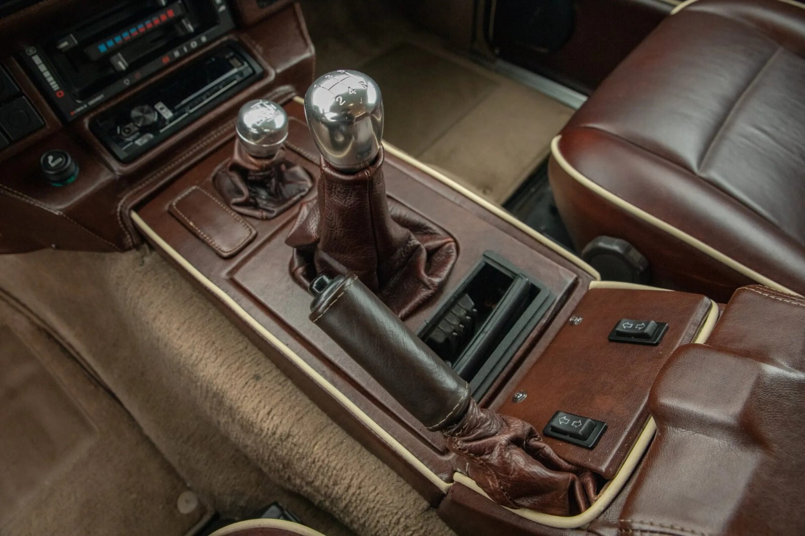 Land-Rover-Range-Rover-1991-SUV-22