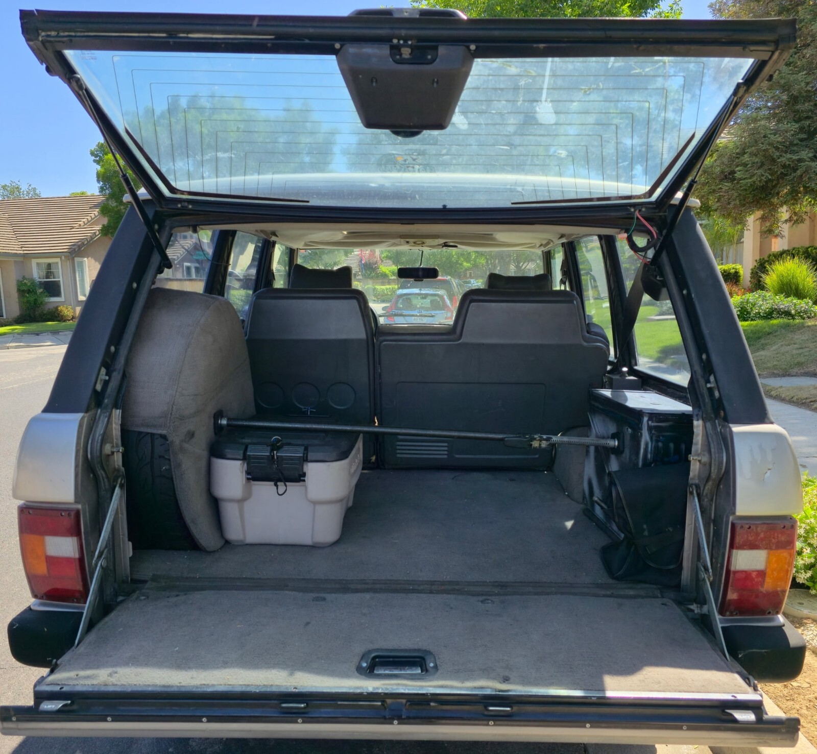 Land-Rover-Range-Rover-1991-SUV-4
