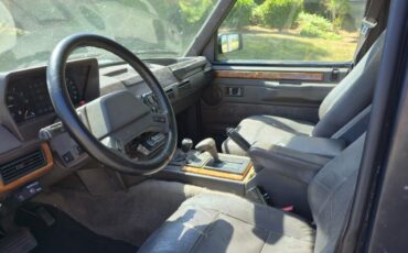 Land-Rover-Range-Rover-1991-SUV-6