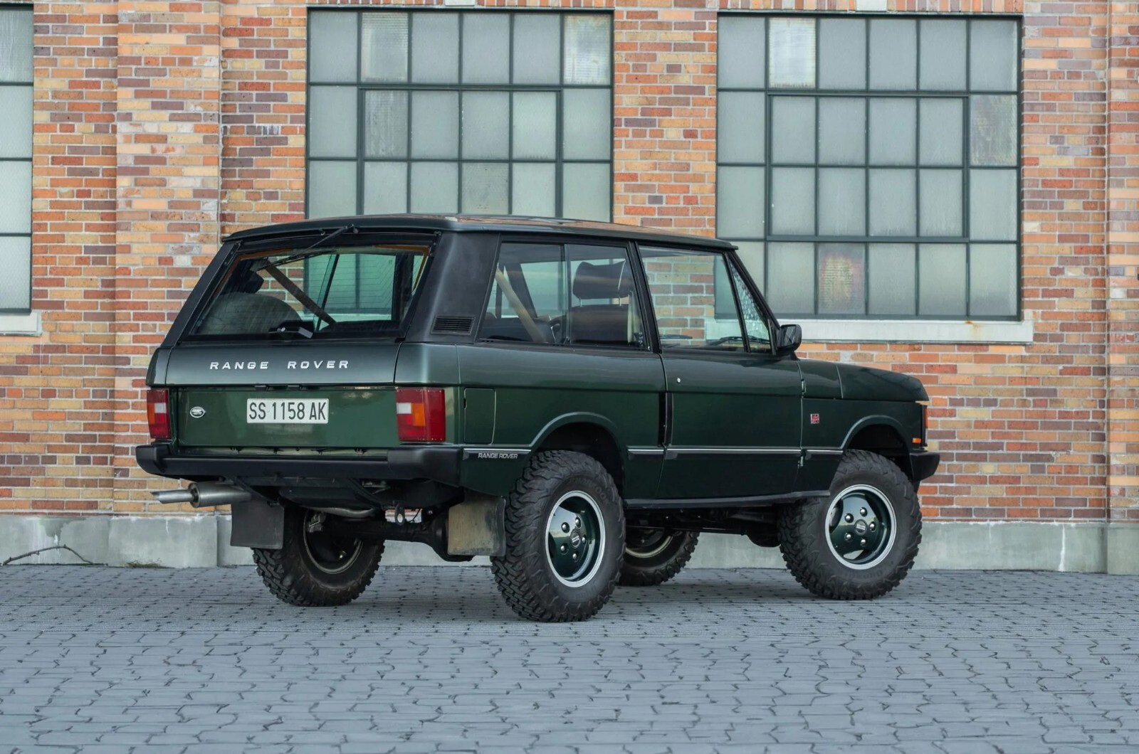 Land-Rover-Range-Rover-1991-SUV-6