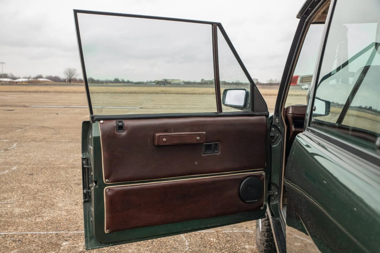 Land-Rover-Range-Rover-1991-SUV-9