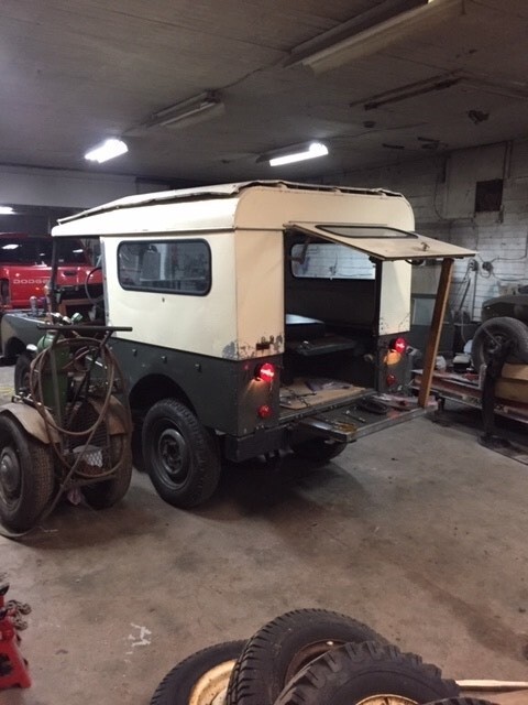 Land-Rover-Series-1-86-1956-Classic-2