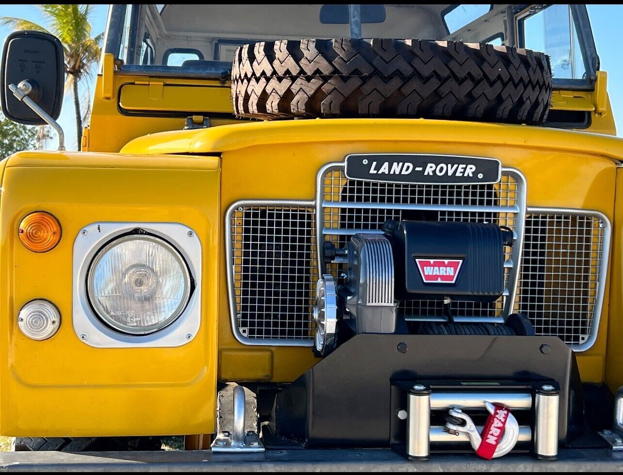 Land-Rover-Series-III-1982-10