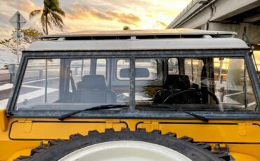 Land-Rover-Series-III-1982-13