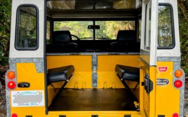 Land-Rover-Series-III-1982-20