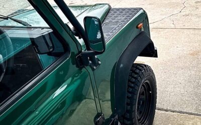Land rover Defender  1984 green