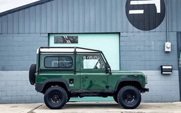 Land-rover-Defender-1984-green-6