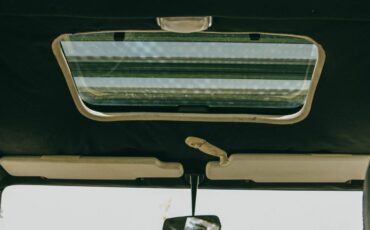 Land-rover-Defender-90-diesel-1991-black-16