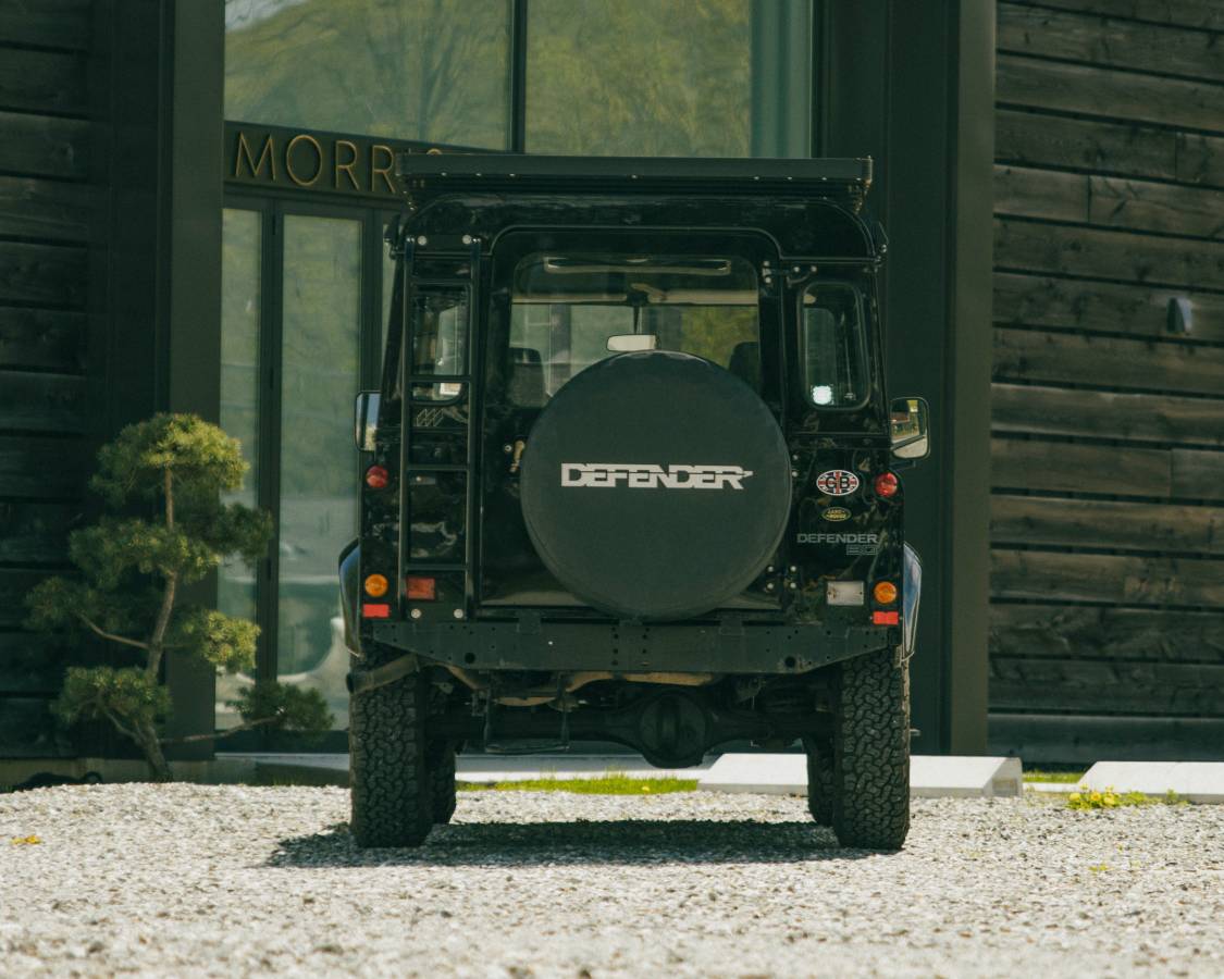 Land-rover-Defender-90-diesel-1991-black-17