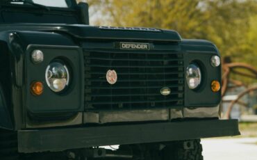 Land-rover-Defender-90-diesel-1991-black-3
