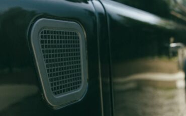 Land-rover-Defender-90-diesel-1991-black-7