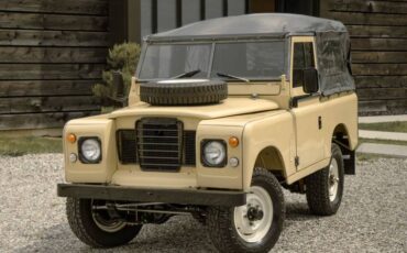 Land-rover-Santana-series-iii-1977-yellow-1