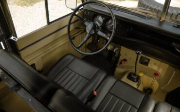 Land-rover-Santana-series-iii-1977-yellow-19