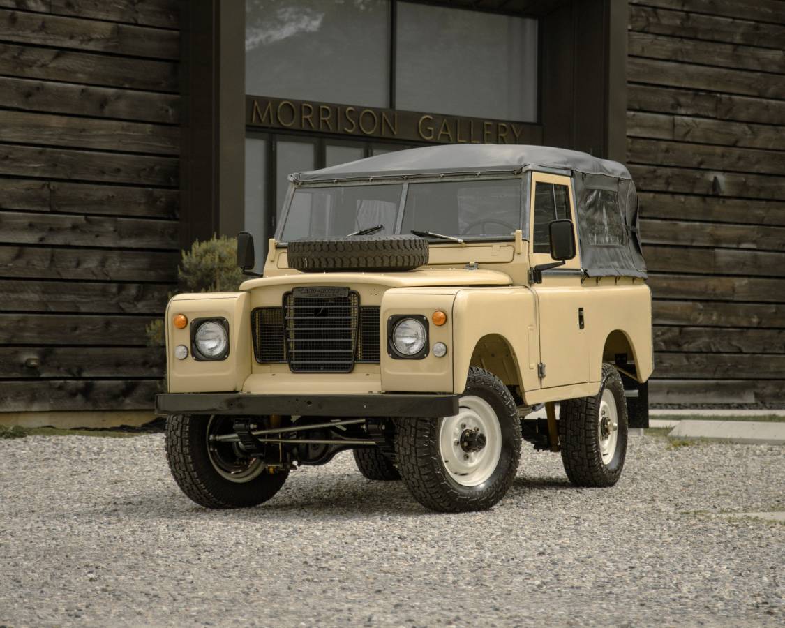 Land-rover-Santana-series-iii-1977-yellow