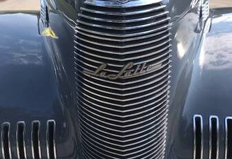 Lasalle-Series-50-sedan-1940-grey-4