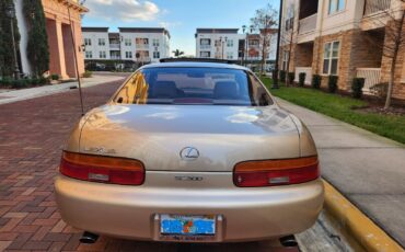 Lexus-SC-1992-Coupe-13