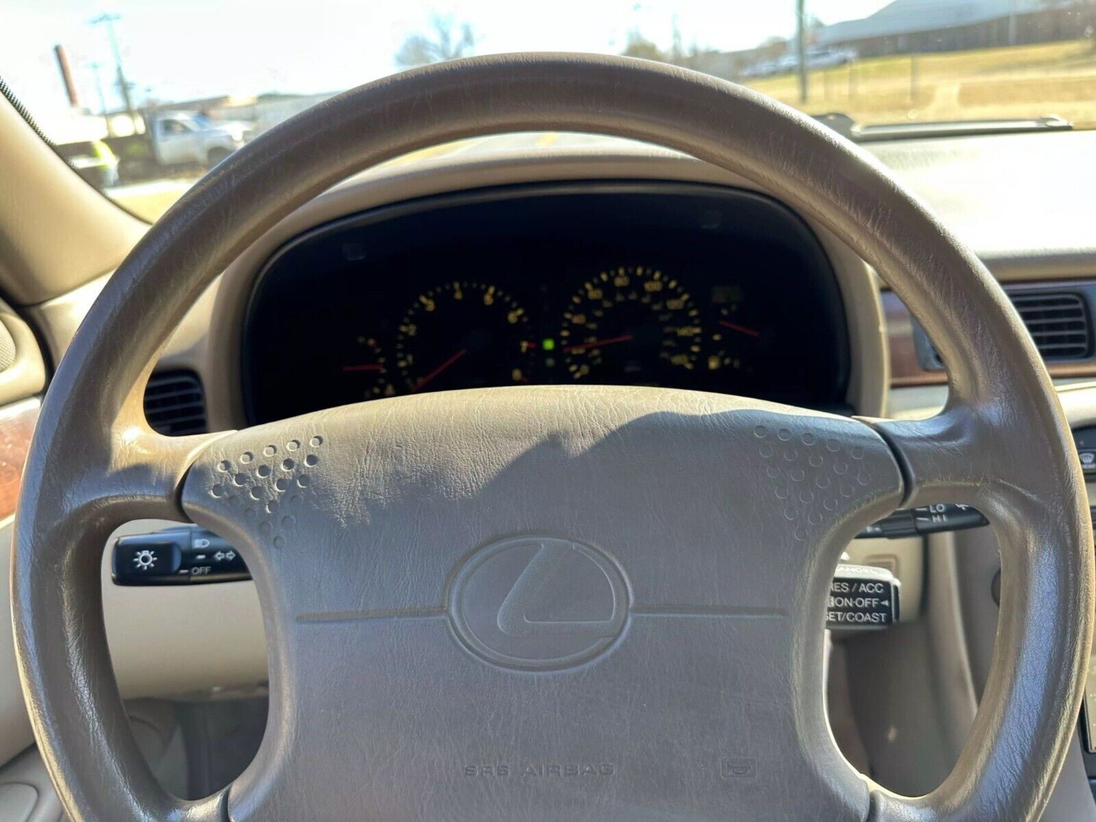 Lexus-SC-1992-Coupe-14