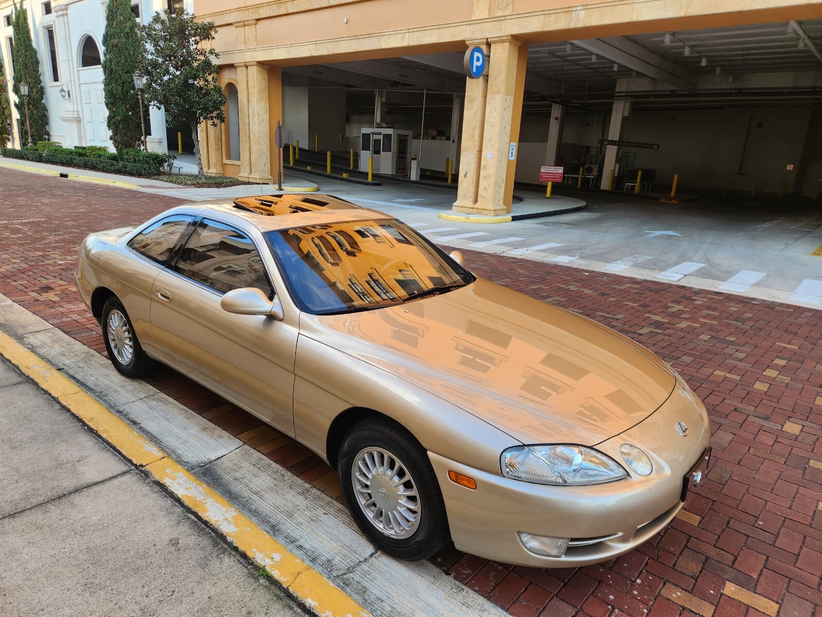 Lexus-SC-1992-Coupe-2
