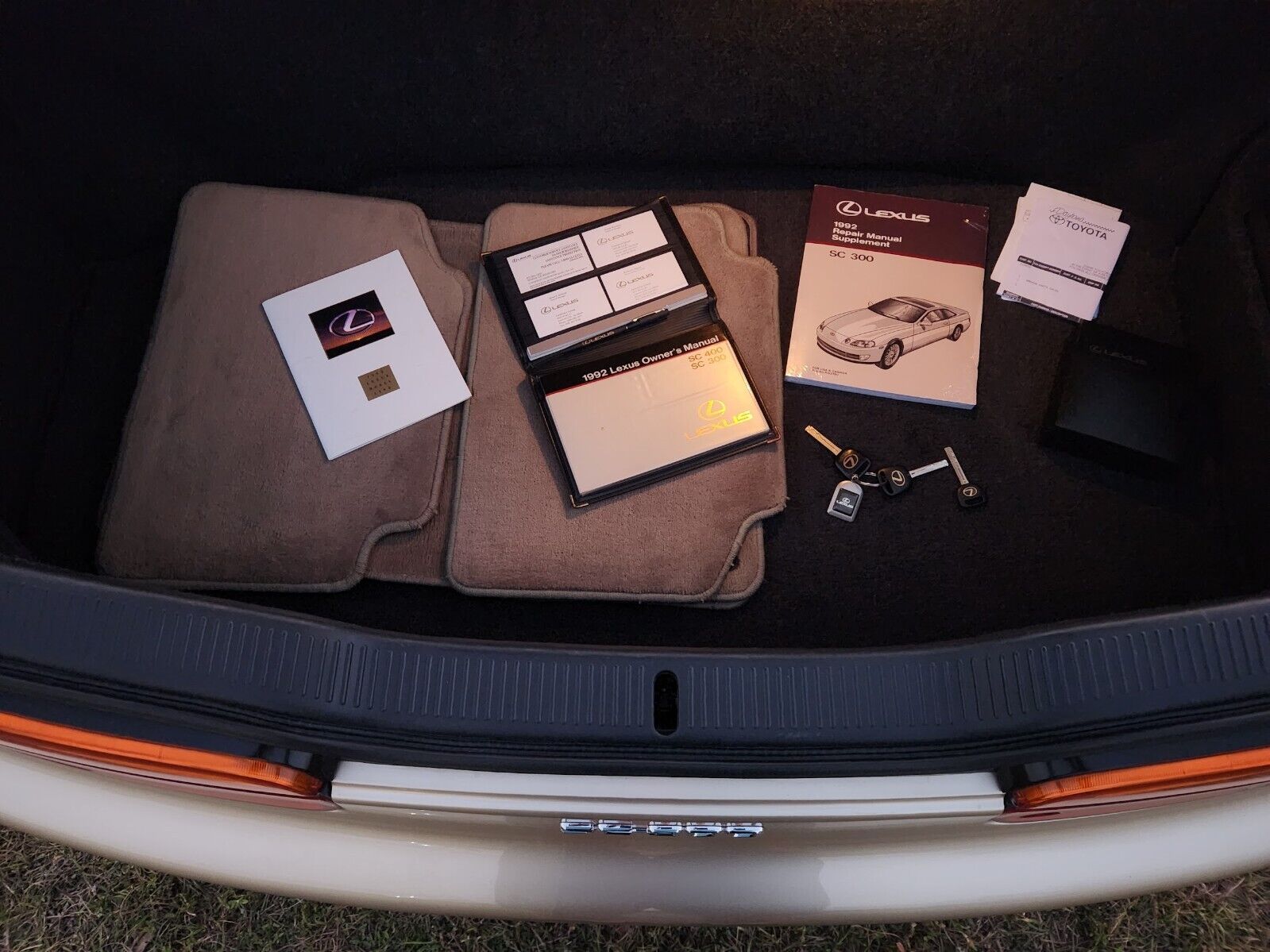Lexus-SC-1992-Coupe-6