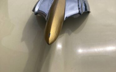 Lincoln-1951-yellow-5