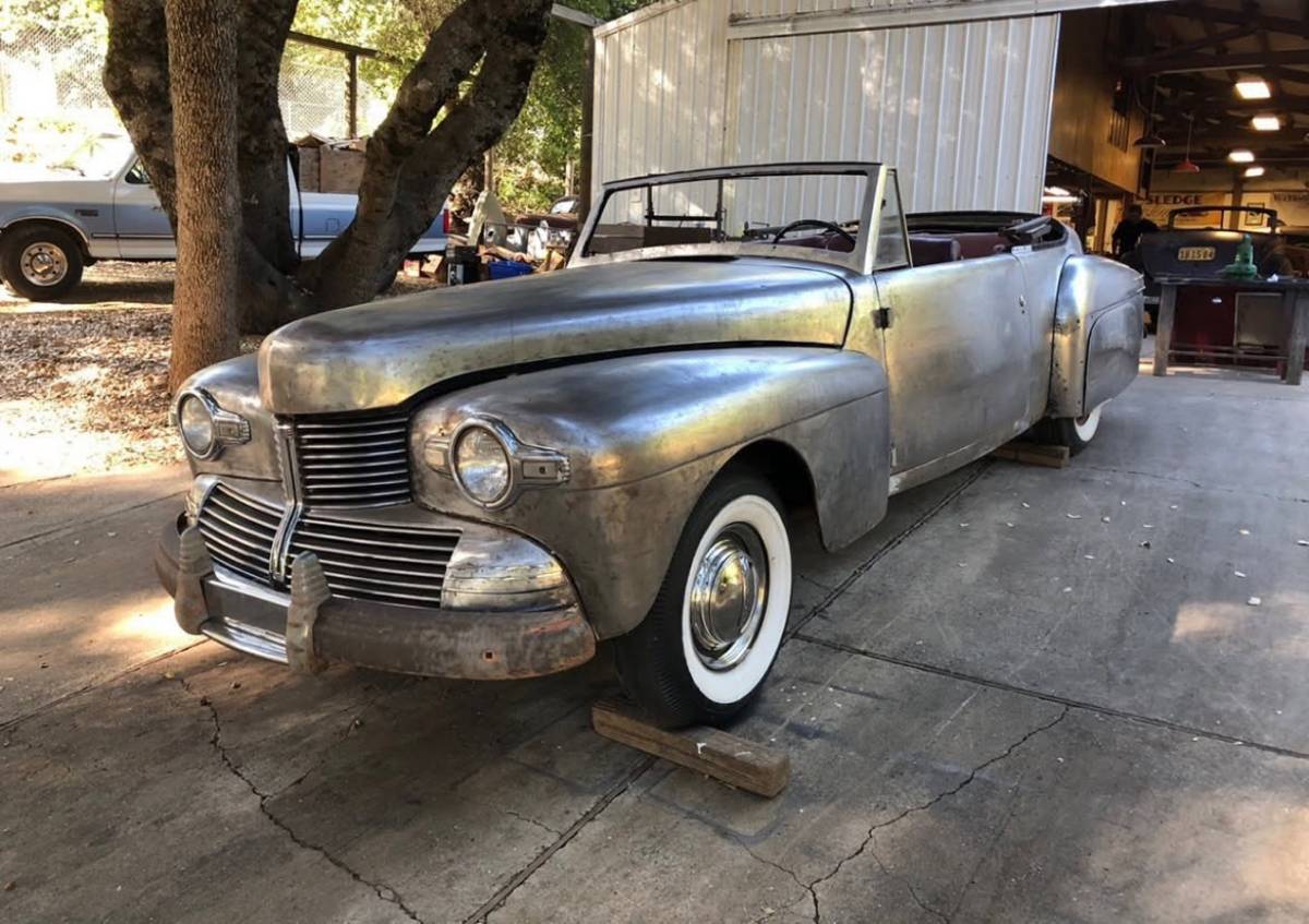 Lincoln-Cabriolet-convertible-1942
