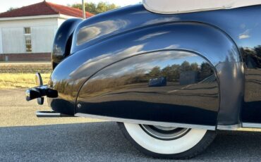 Lincoln-Continental-1941-Convertible-12