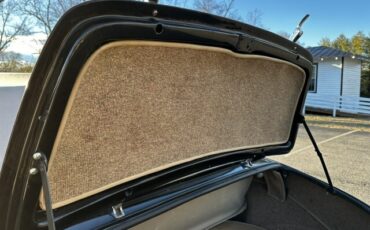 Lincoln-Continental-1941-Convertible-14